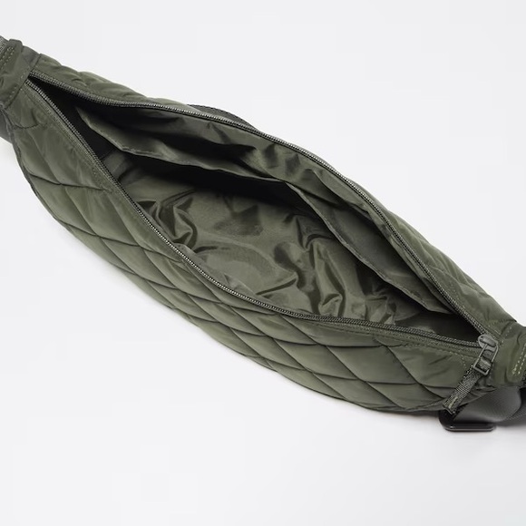 UNIQLO Black Quilted Round Crossbody/Shoulder Bag | FREE SHIPPING - Picture 6 of 9